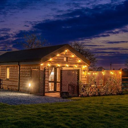 Montana Log Cabin - Ockeridge Rural Retreats Villa Wichenford Екстериор снимка