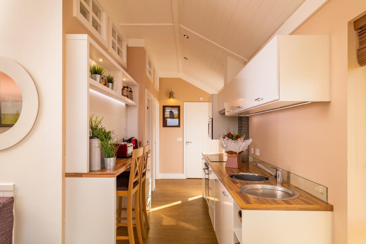 Montana Log Cabin - Ockeridge Rural Retreats Wichenford Екстериор снимка